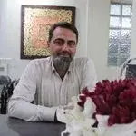 روانشناس و روان‌درمانگر دکتر میرزاآقاسی