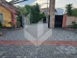 تولید کننده و اجرا کفپوش بتنی ، جدول بتنی پرسی برای شهرک ها