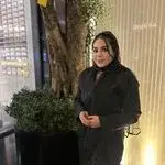 سالن زیبایی و مرکز تخصصی کاشت ناخن هلنا