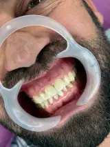 مطب دندانپزشکی تخصصی دکتر زینب حیدری پور
