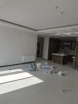گچکاری و نقاشی ساختمان اسداللهی