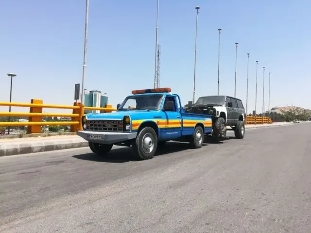 امداد خودرو و یدک کش شبانه روزی دلفان در قشم