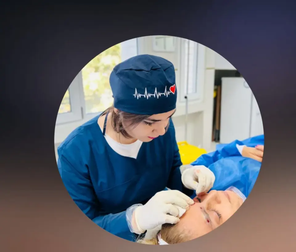 آموزش کاشت ابرو مهتا نجمی تبریز