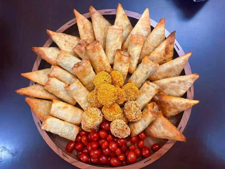 فروش غذای نیمه آماده خانگی فازی فود در یزد