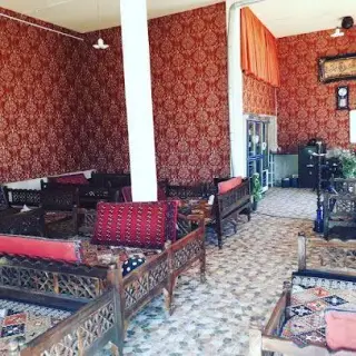 سفره خانه سنتی هزارچم