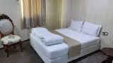هتل کافه بیلیارد قصر قشم
