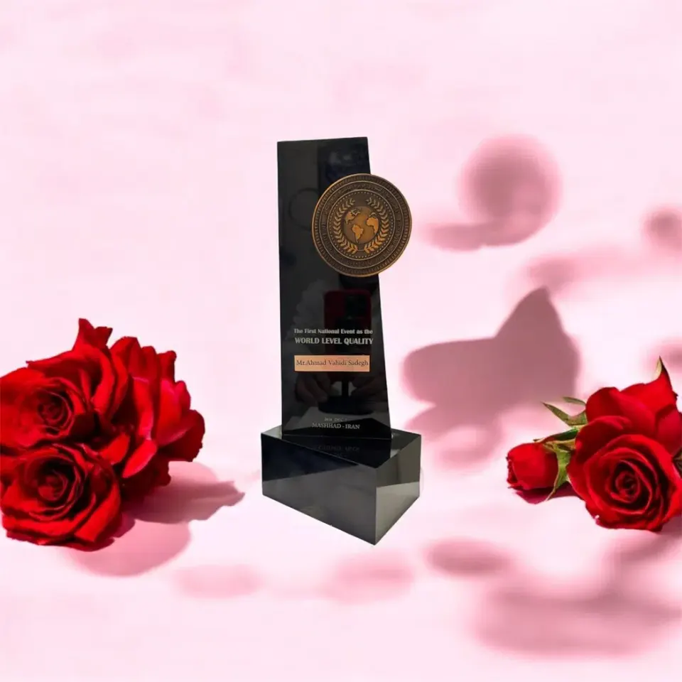 لابراتوار دندانسازی احمد وحیدی
