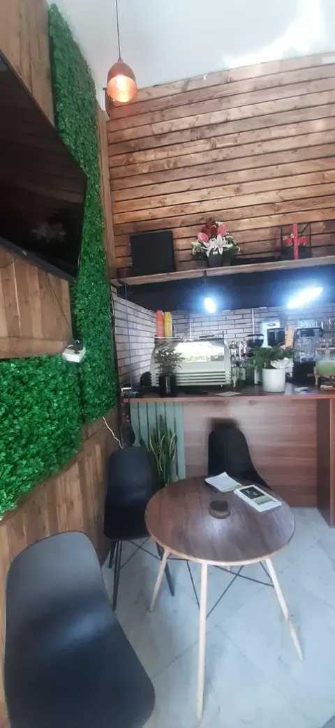 کافه راهی در تهران