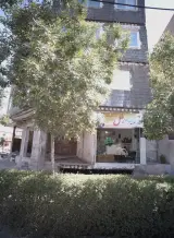 مشاور املاک ملل