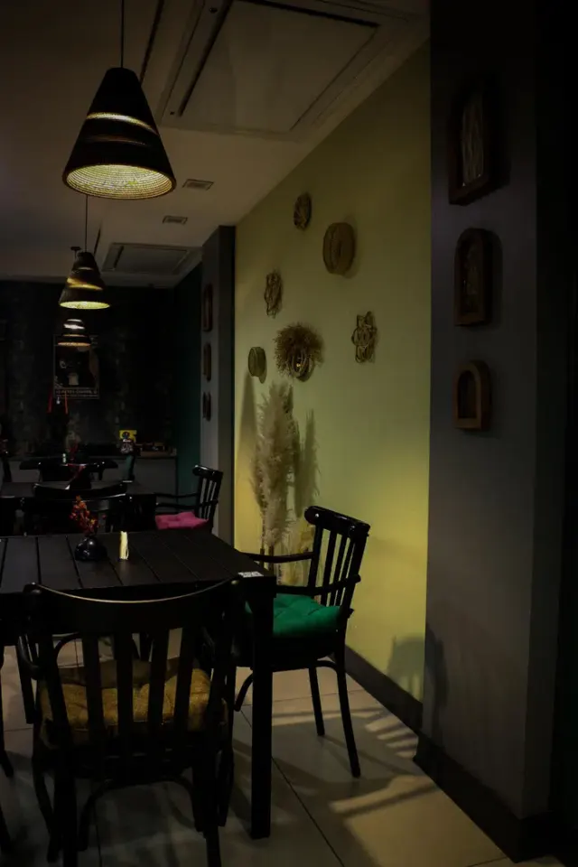 کافه پلنت Plant Cafe در صفائیه یزد