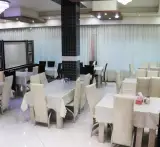 کافی شاپ هما