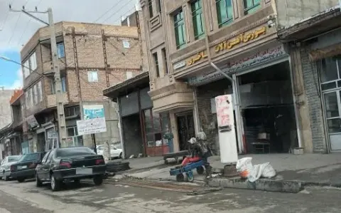آهن آلات حاج یونس فاخری