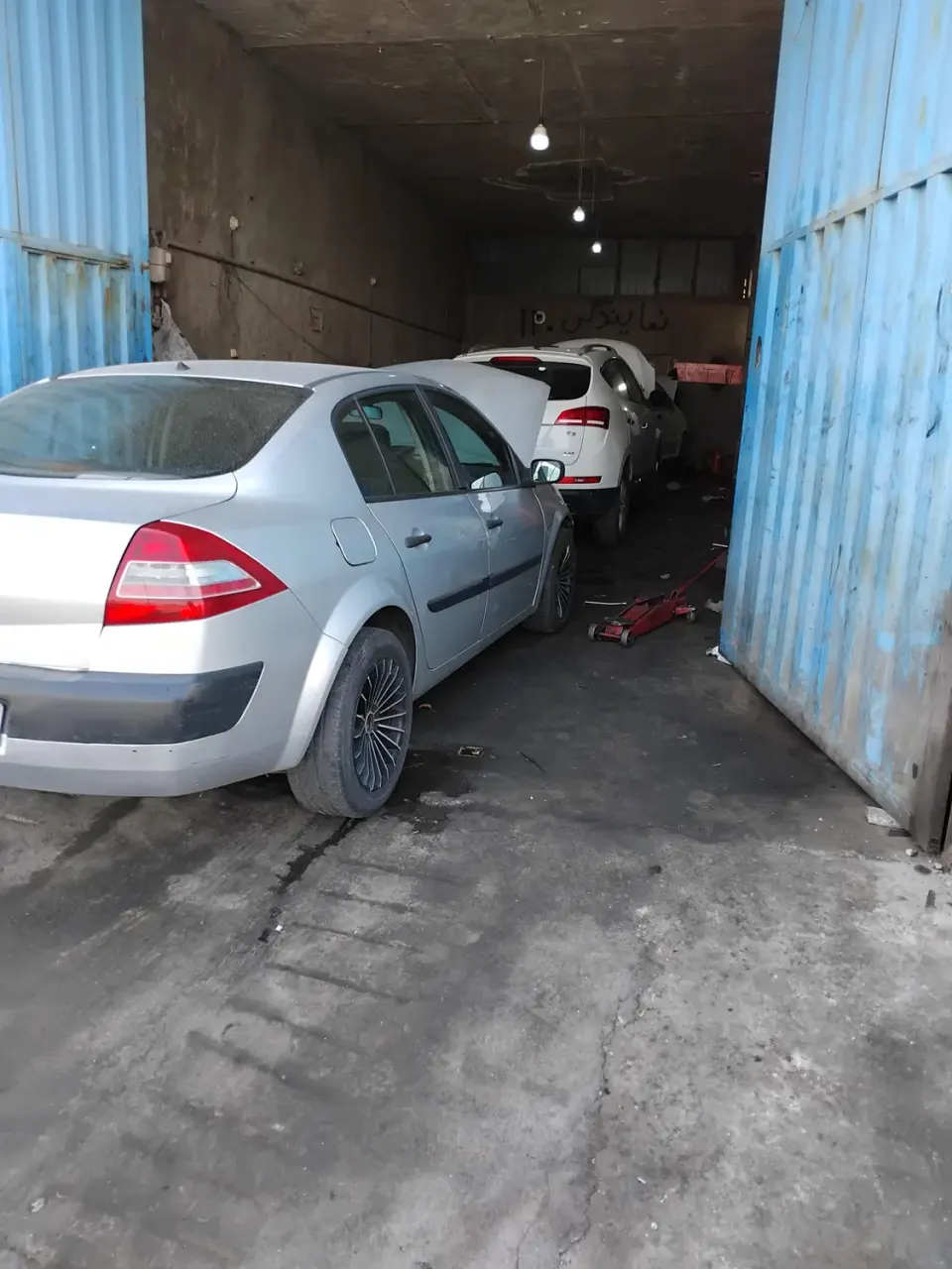 تعمیرگاه تخصصی 110