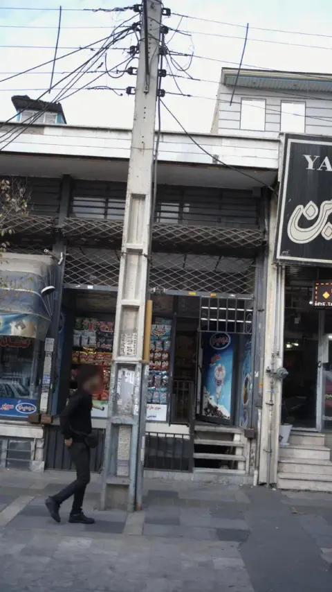 سوپرمارکت تندیس