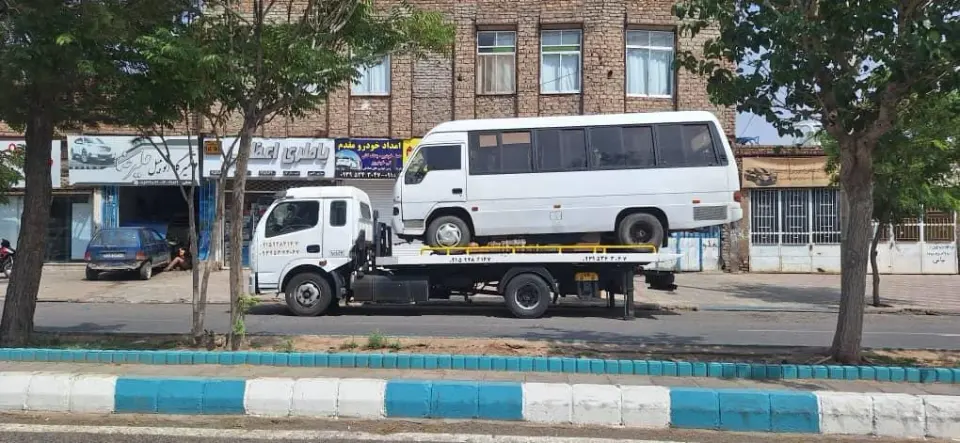 امداد خودروی تایباد