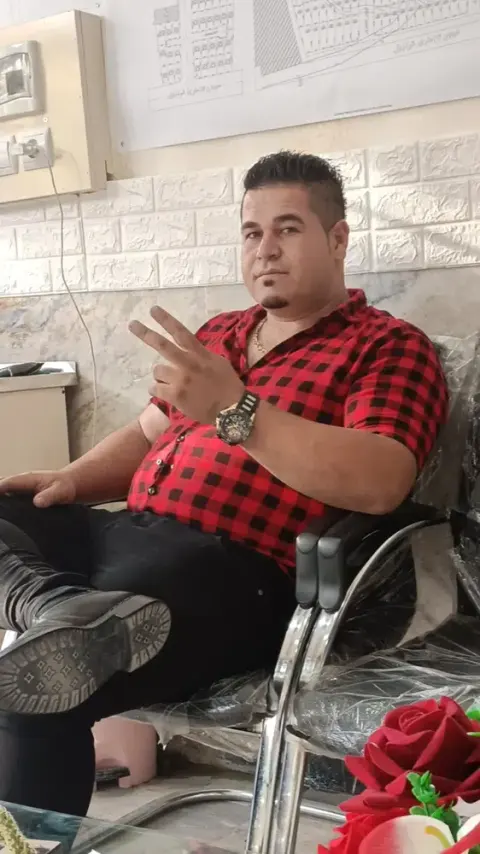 مشاور املاک اوبا