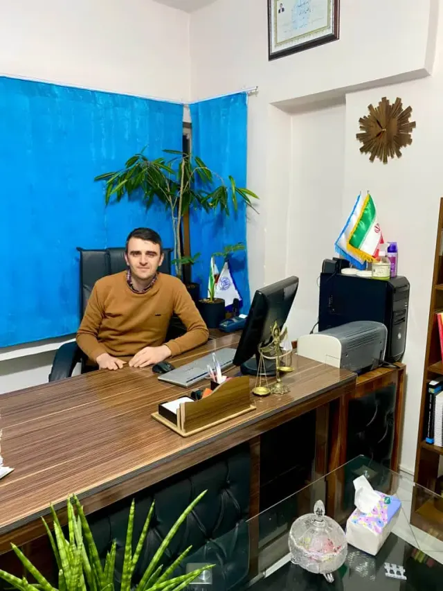دفتر وکالت سیاوش فرامرزی