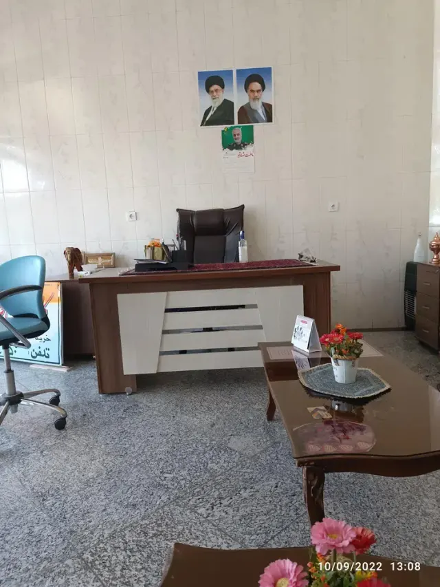 مشاور املاک حق پناه