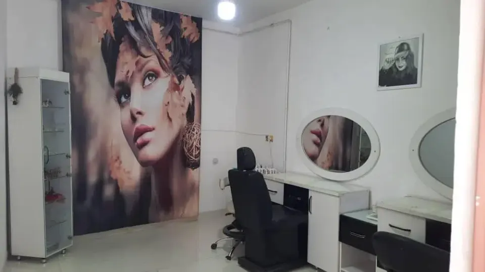 سالن زیبایی افسانه ارا