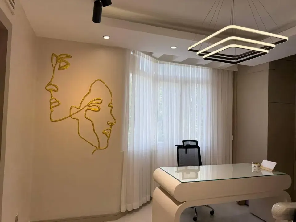 کلینیک زیبایی دکتر آتنا سبزه علی