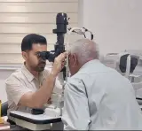 کلینیک تخصصی چشم پزشکی رودان