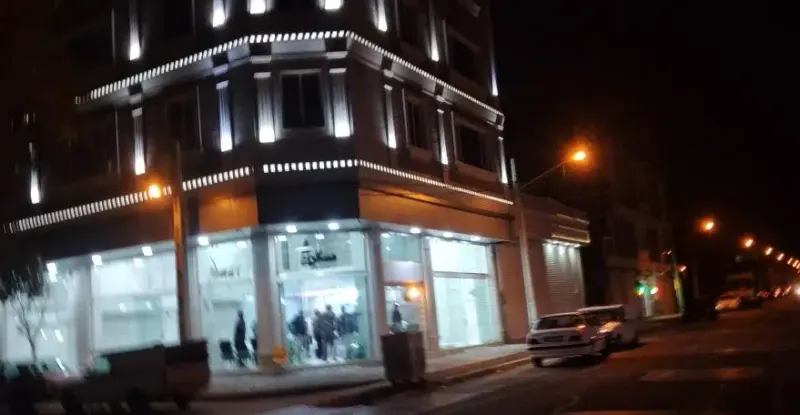 مشاور املاک قلب شهر