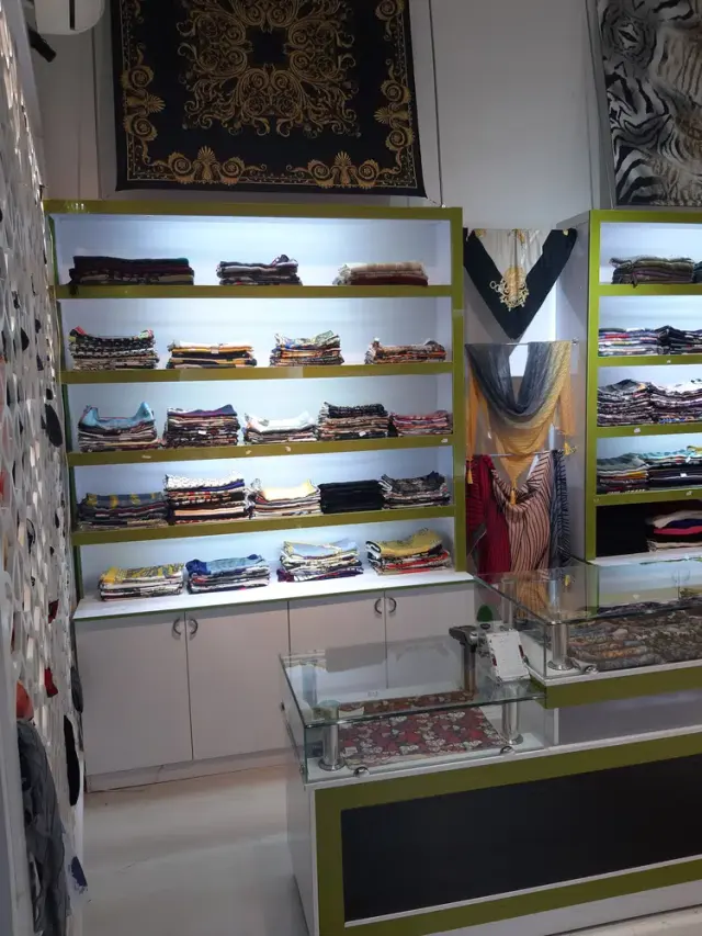 شال و روسری قنبری