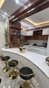 سالن زیبایی عمارت وکیل