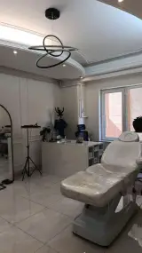 کلینیک زیبایی رومریا