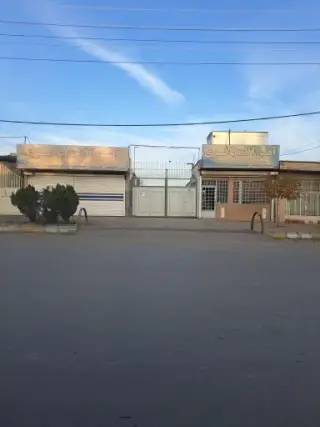 آهن آلات باقری