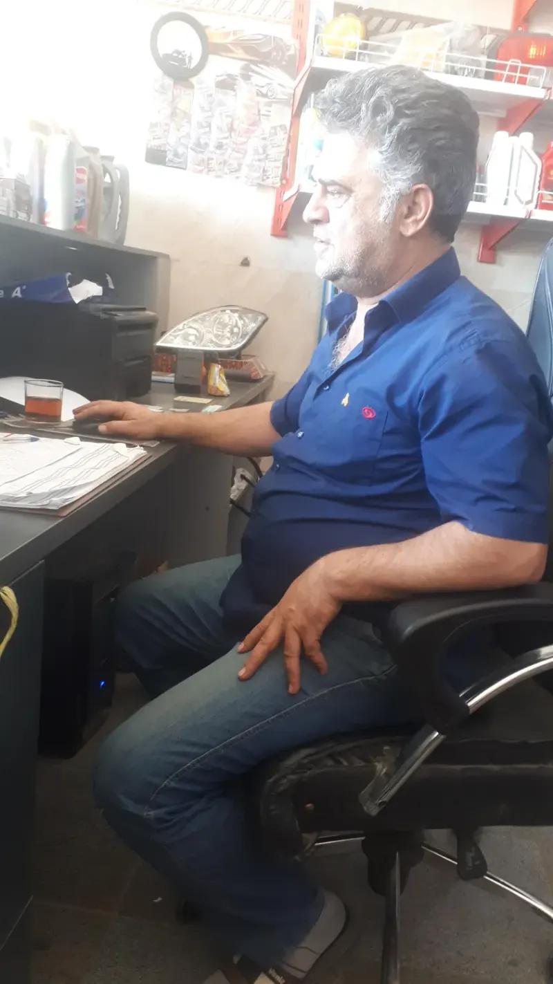 لوازم یدکی و اتاق سرای وفادوست