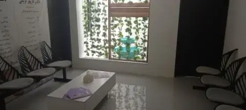 کلینیک زیبایی و دندانپزشکی ریرا