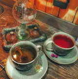 کافه گالری لندی در احمد آباد مستوفی