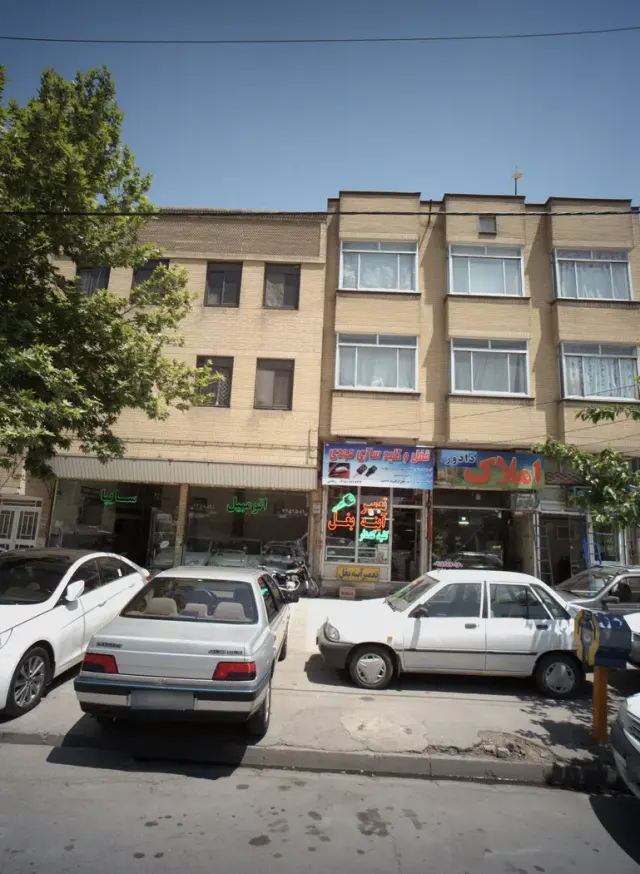 املاک دادور