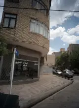 مشاور املاک خیام قدمیاری