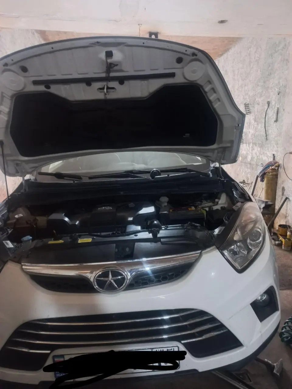 جلوبندی و کمک فنر سازی ابوالفضل