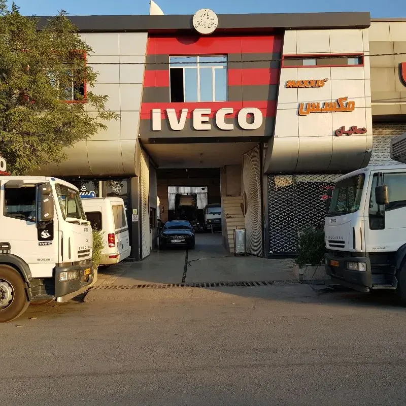 تعمیرگاه مشهد ایویکو هوشمند