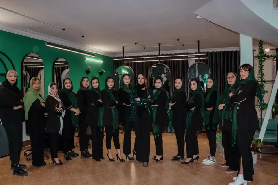 سالن زیبایی شقایق لطفی
