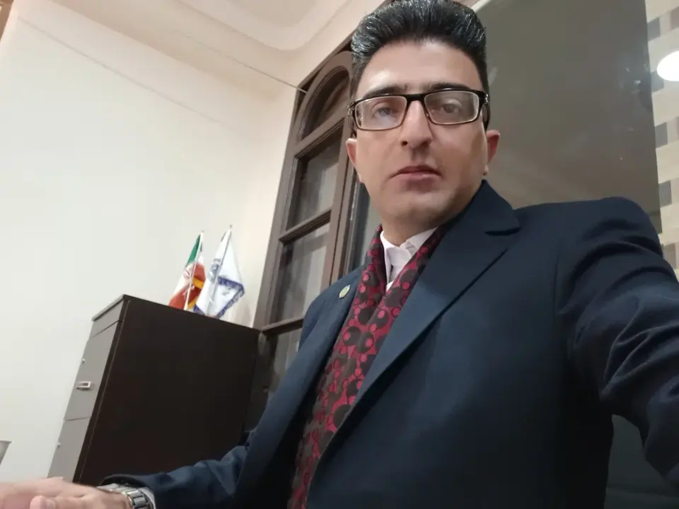 دفتر وکالت مهرداد امیری نیا وکیل پایه یک دادگستری