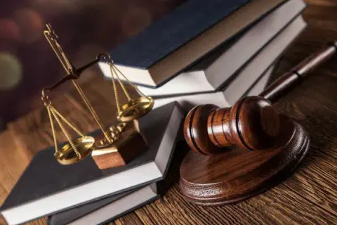 دفتر وکالت مجتبی علیزاده