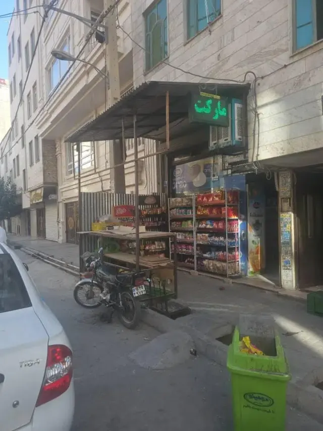 سوپرمارکت تخفیفی دوقلوها