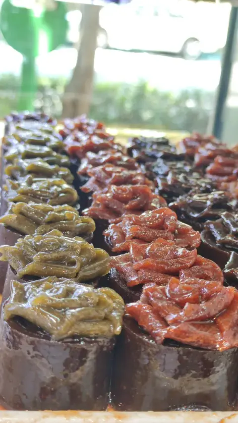 کیک لواشکی دردونه در اصفهان