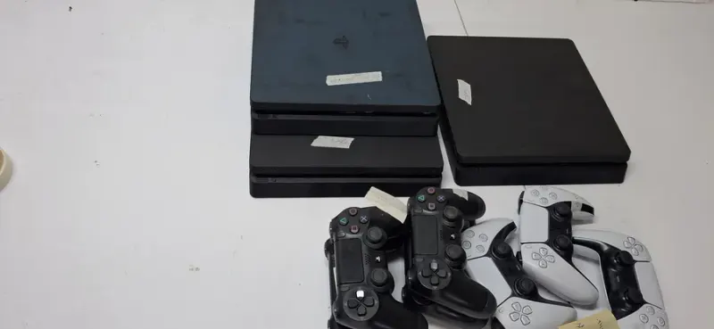 تعمیرات تخصصی ps4 و ps5