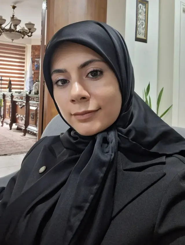 وکیل خدیجه سادات رمضانپور