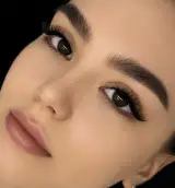 خدمات تخصصی اکستنشن مژه آناهیتا بخشی