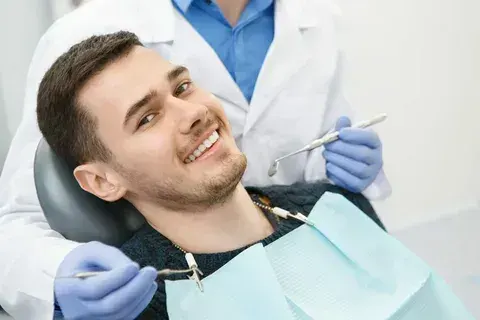 کلینیک دندانپزشکی دکتر جنابی