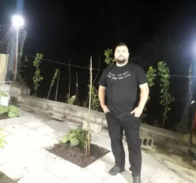 تعمیرگاه جلوبندی سازی محمد در لاهیجان