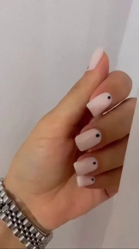 خدمات ناخن اصغری