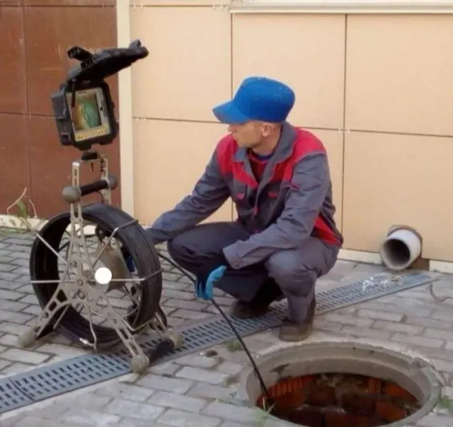 لوله بازکنی امین خوش اخلاق