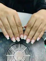 کاشت ناخن ریحانه